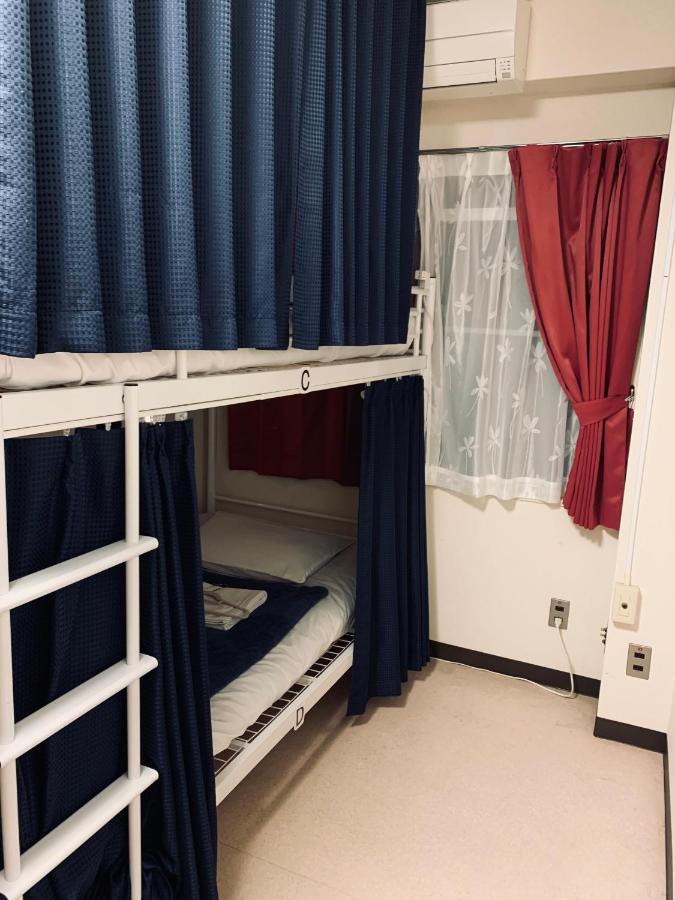 Guesthouse Shiawase Eki Фукуока Экстерьер фото